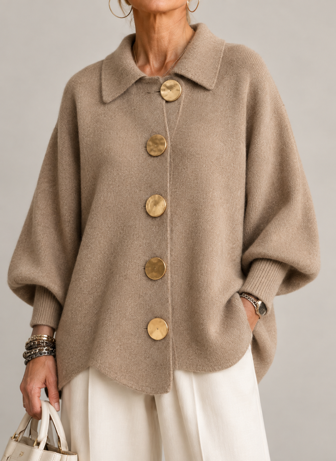 Cárdigan Mercedes — Oversize con Cuello
