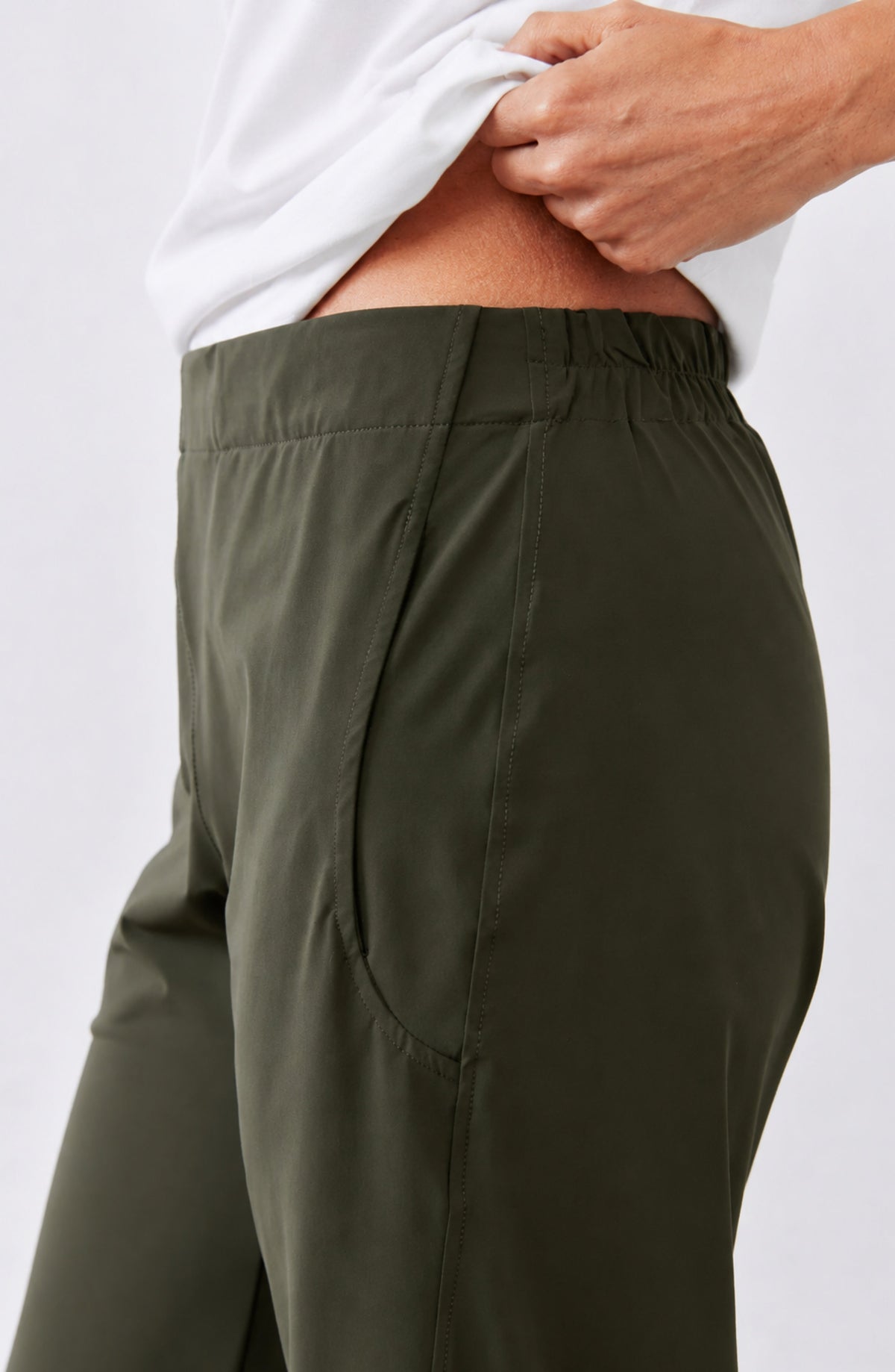 Pantalón Bruna — Barrel fit de cintura alta