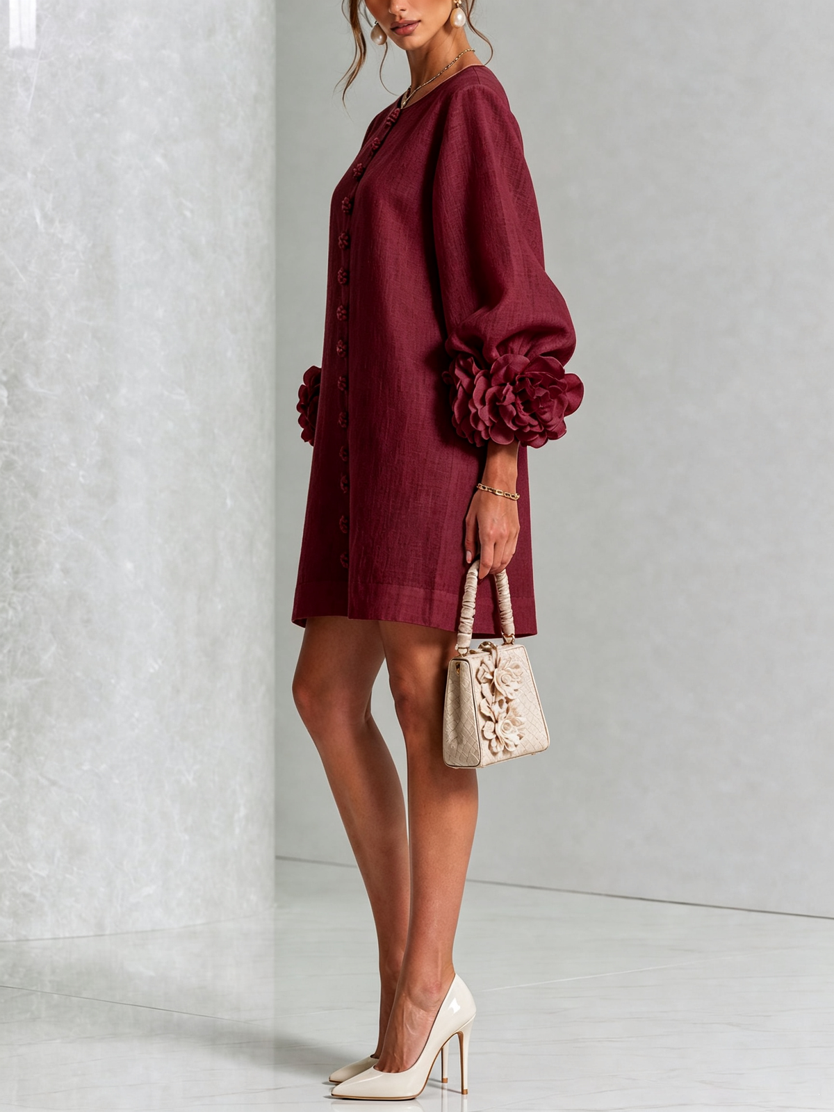 Aura Vestido Mini con Botones Florales