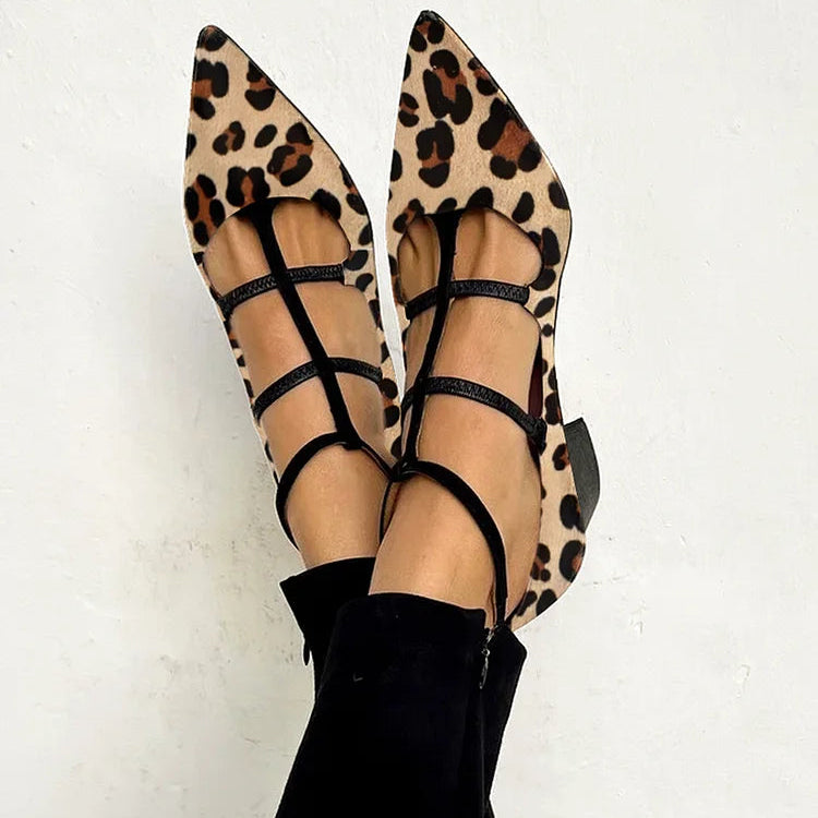 Zapato Costanza — Tacón con Tira de Leopardo